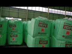 95% tinh khiết Cpe 135a PVC thay đổi tác động với độ bền kéo cao CAS số 63231-66-3